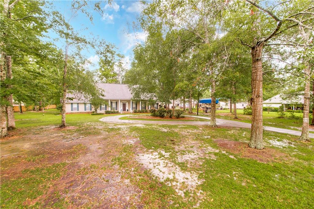 62373 Fish Hatchery Road Lacombe, LA 70445 - Photo 2 of 20 Gallery Image 2