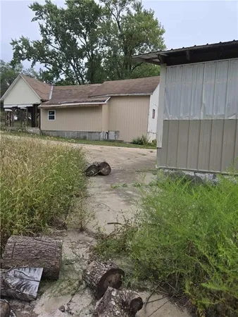 $36,000 | 103-111 East Main Street, Centerville, KS 66014