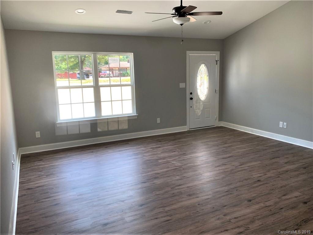 1898 State Rd S-29-158, Unit 11 Lancaster, SC 29720 - Photo 3 of 9 Gallery Image 3