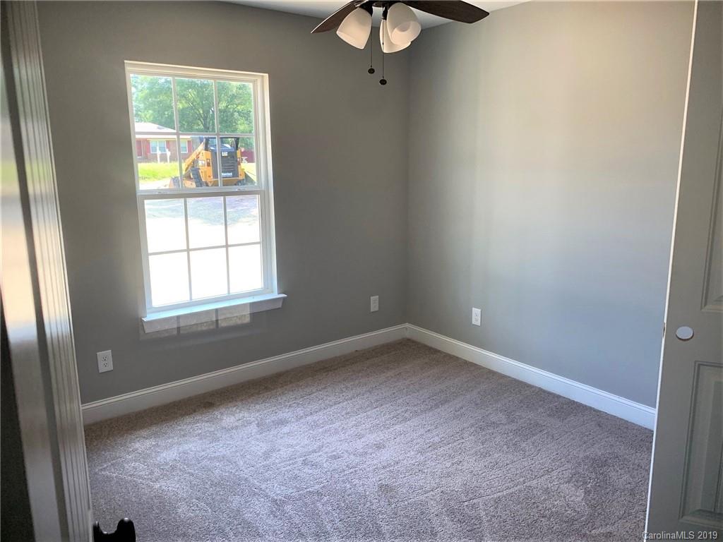 1898 State Rd S-29-158, Unit 11 Lancaster, SC 29720 - Photo 6 of 9 Gallery Image 6
