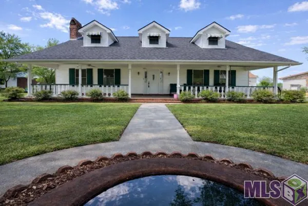 $325,000 | 4126 Bayouside Drive, Houma, LA 70363