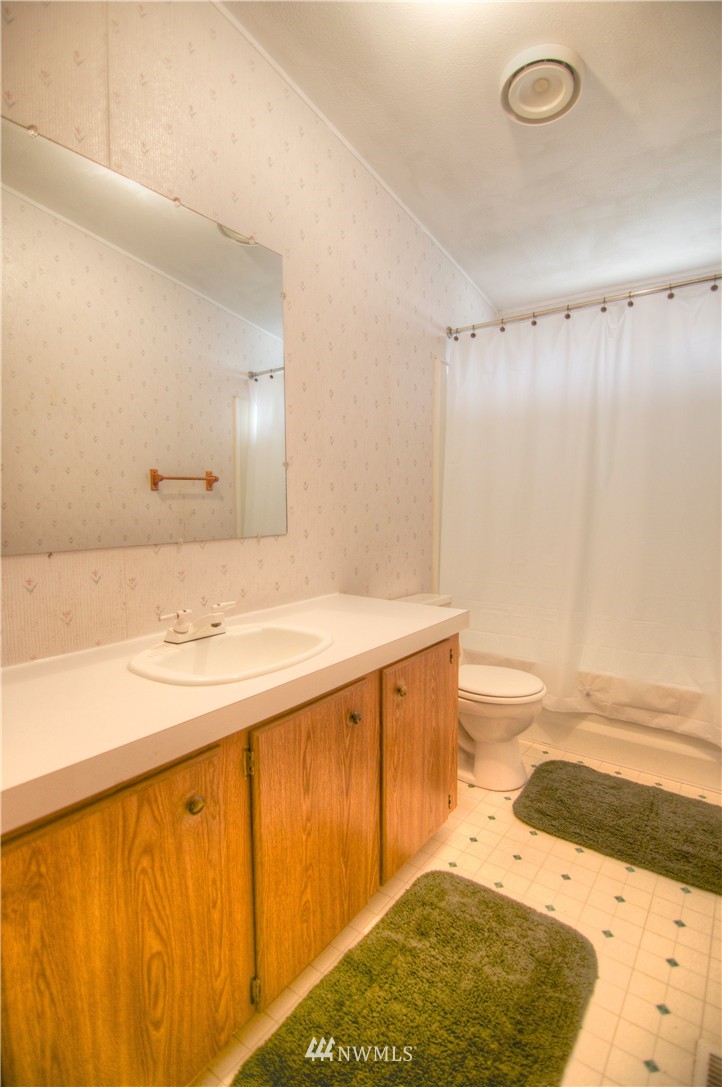 7829 Delphi Road Southwest Olympia, WA 98512 - Photo 12 of 24 Gallery Image 12