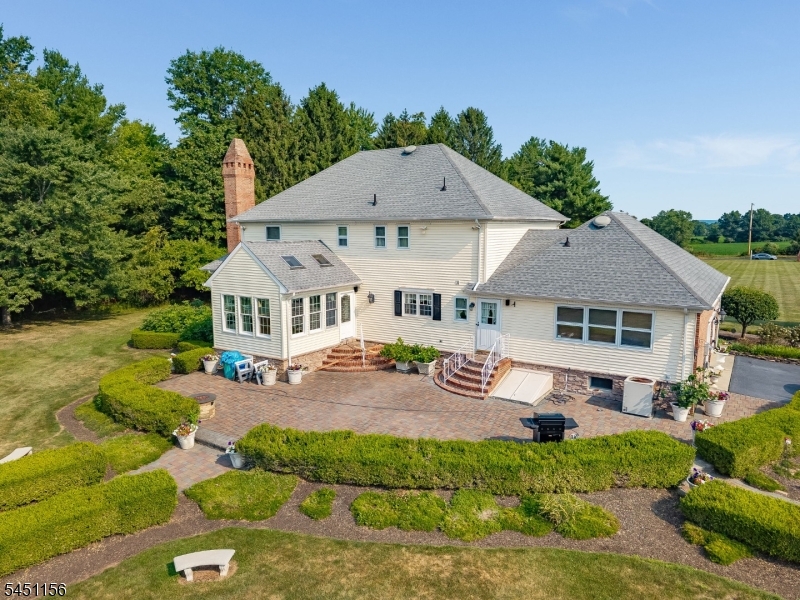 549 Oak Grove Road Frenchtown, NJ 08825 - Photo 7 of 37 Gallery Image 7