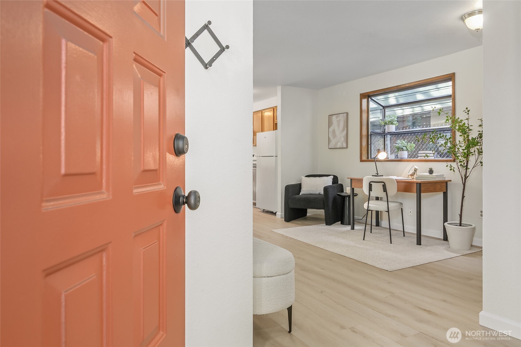 1027 Northeast 113th Street Seattle, WA 98125 - Photo 3 of 24