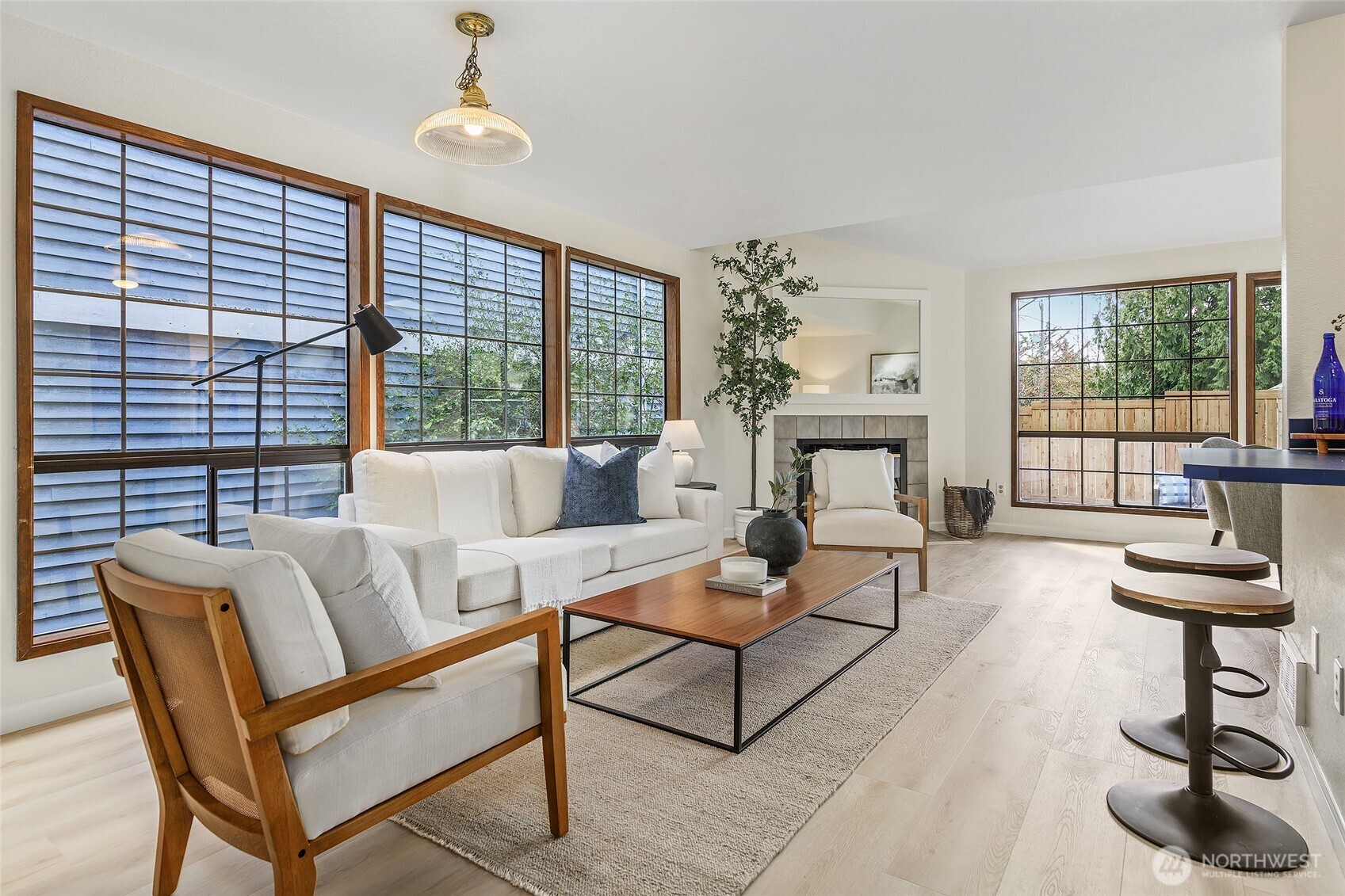 1027 Northeast 113th Street Seattle, WA 98125 - Photo 9 of 24