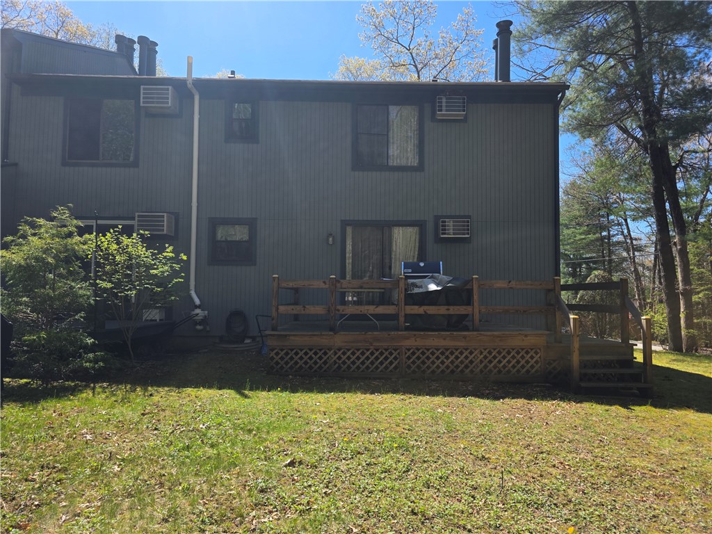 10 Pheasant Run, Unit A Smithfield, RI 02917 - Photo 3 of 5