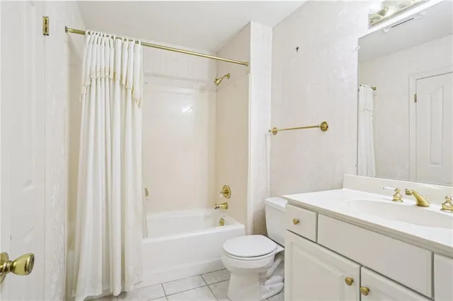 $394,000 | 4312 Holton Street, Metairie, LA 70001