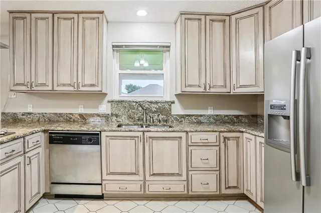 $394,000 | 4312 Holton Street, Metairie, LA 70001