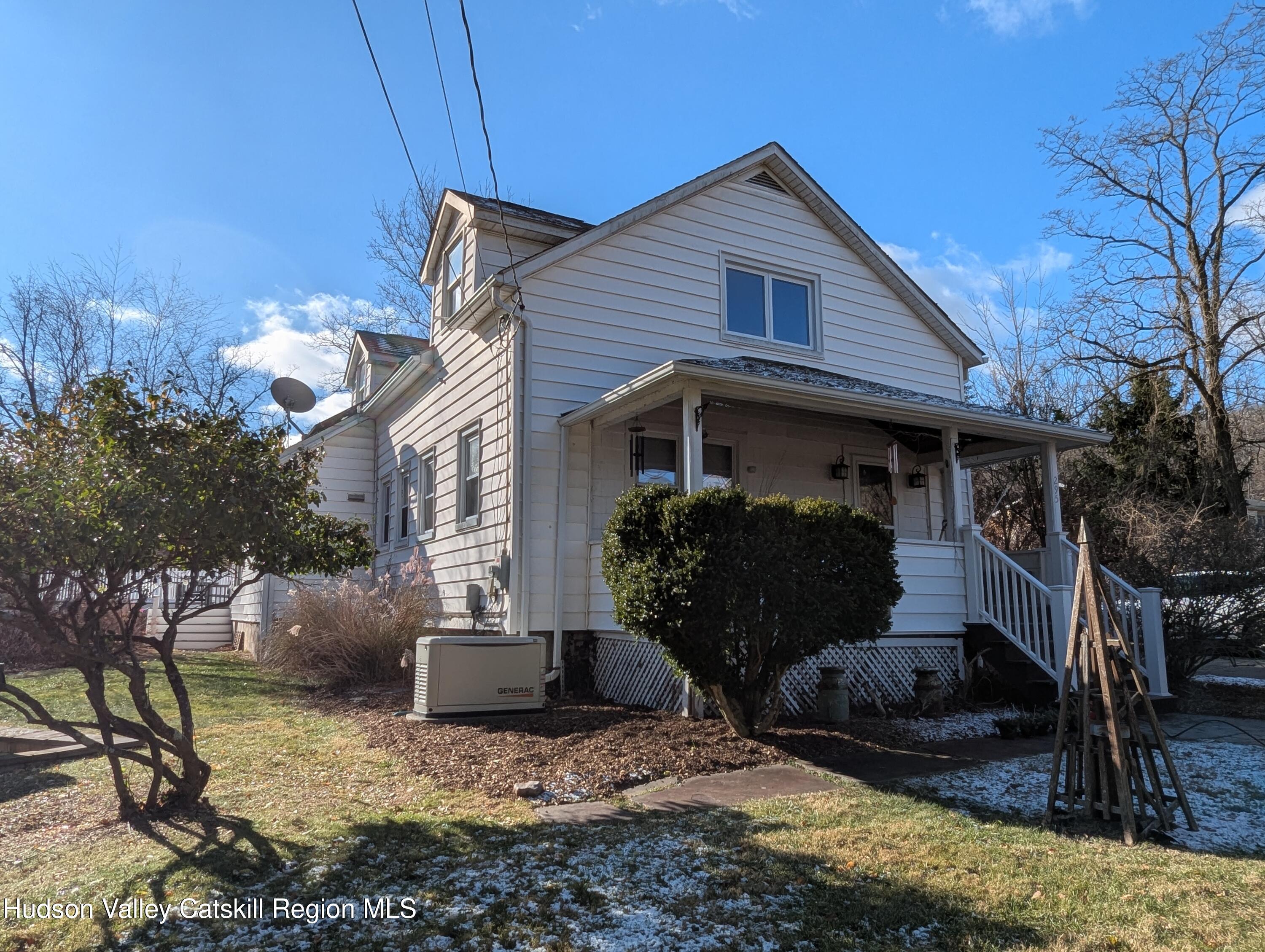 295 Spruce Road Middletown, NY 10940 - Photo 2 of 48 PXL_20241202_170111180.MP