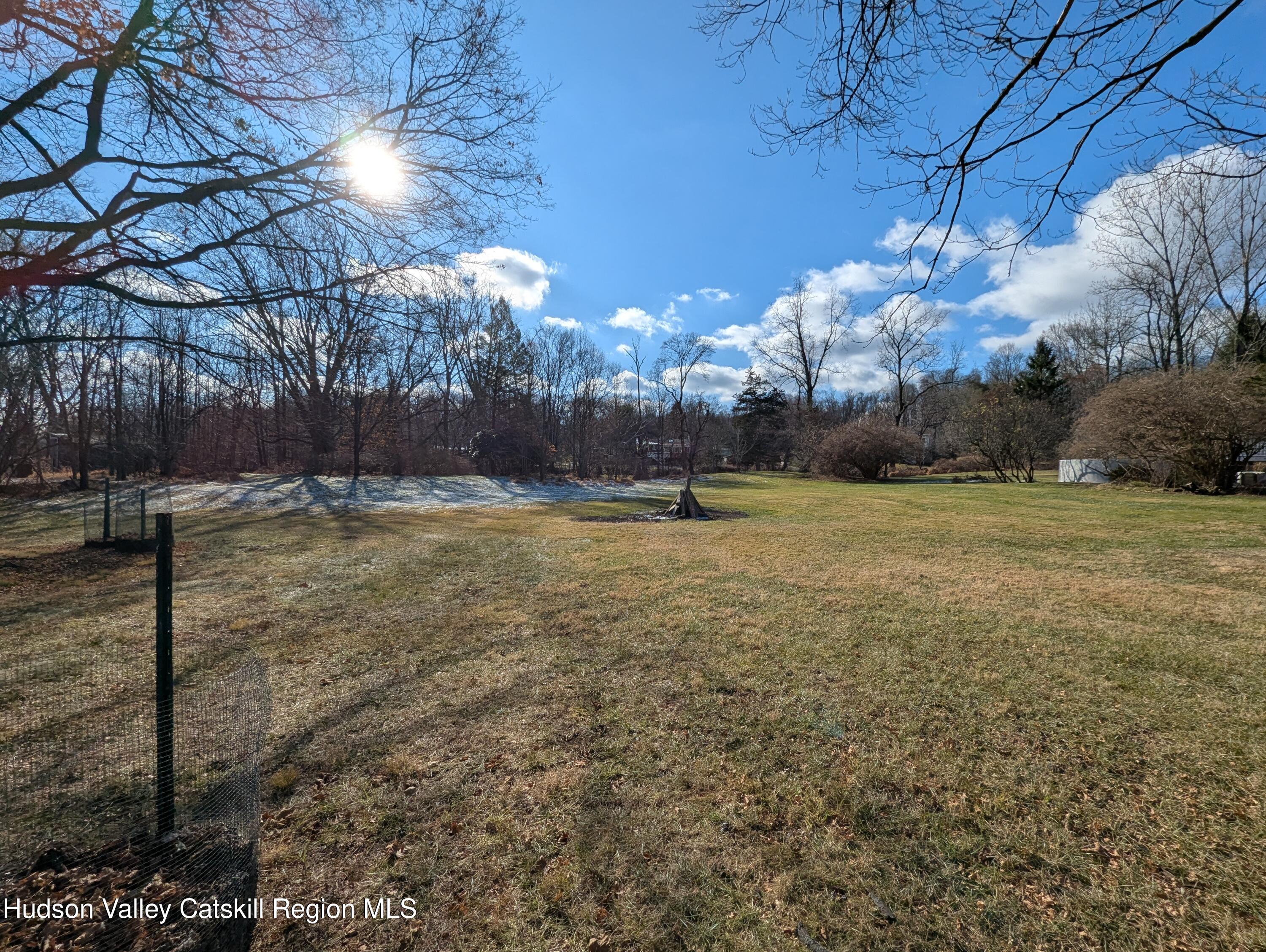 295 Spruce Road Middletown, NY 10940 - Photo 9 of 48 PXL_20241202_165937229.MP