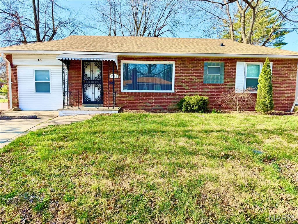 7008 Rohn Drive St. Louis, MO 63121 - Photo 2 of 21