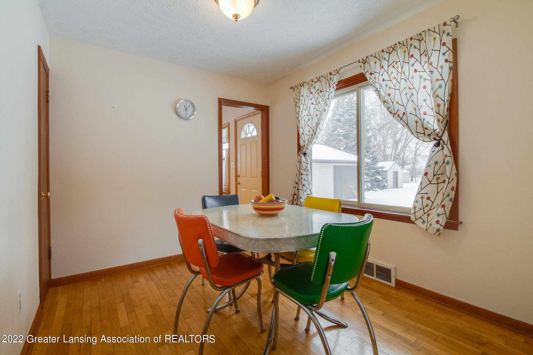 15832 Brook Road Lansing, MI 48906 - Photo 11 of 42 15832_Brook_Rd_BROCK-28