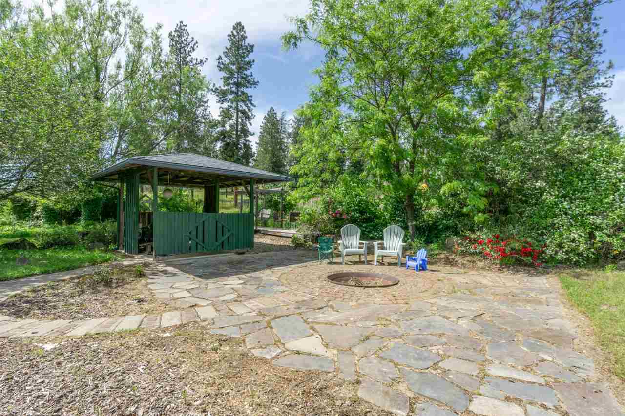 13707 East Blanchard Road Elk, WA 99009 - Photo 16 of 20