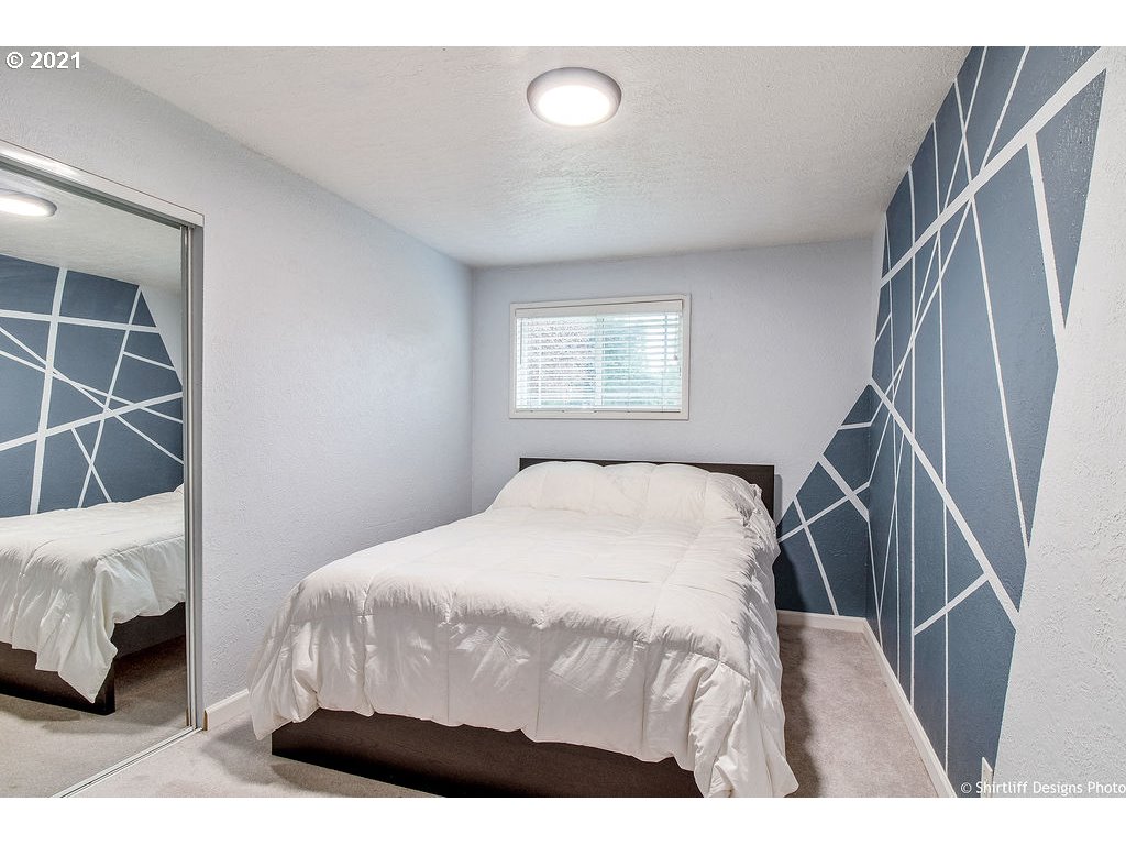 29866 Gimpl Hill Road Eugene, OR 97405 - Photo 15 of 32 Gallery Image 15