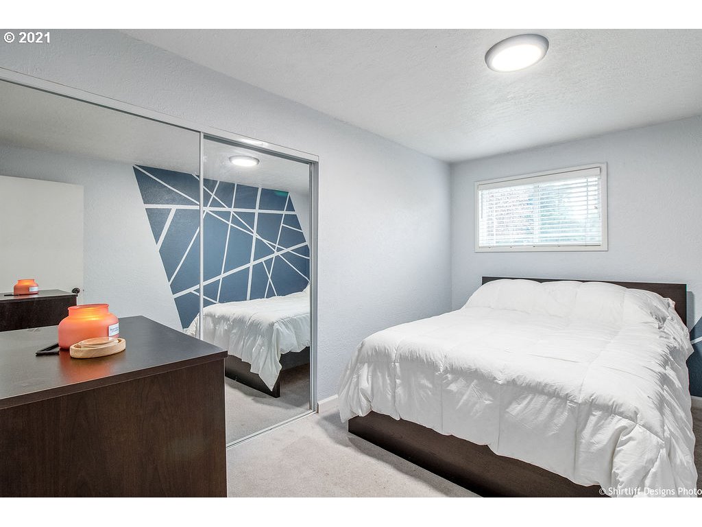29866 Gimpl Hill Road Eugene, OR 97405 - Photo 16 of 32 Gallery Image 16