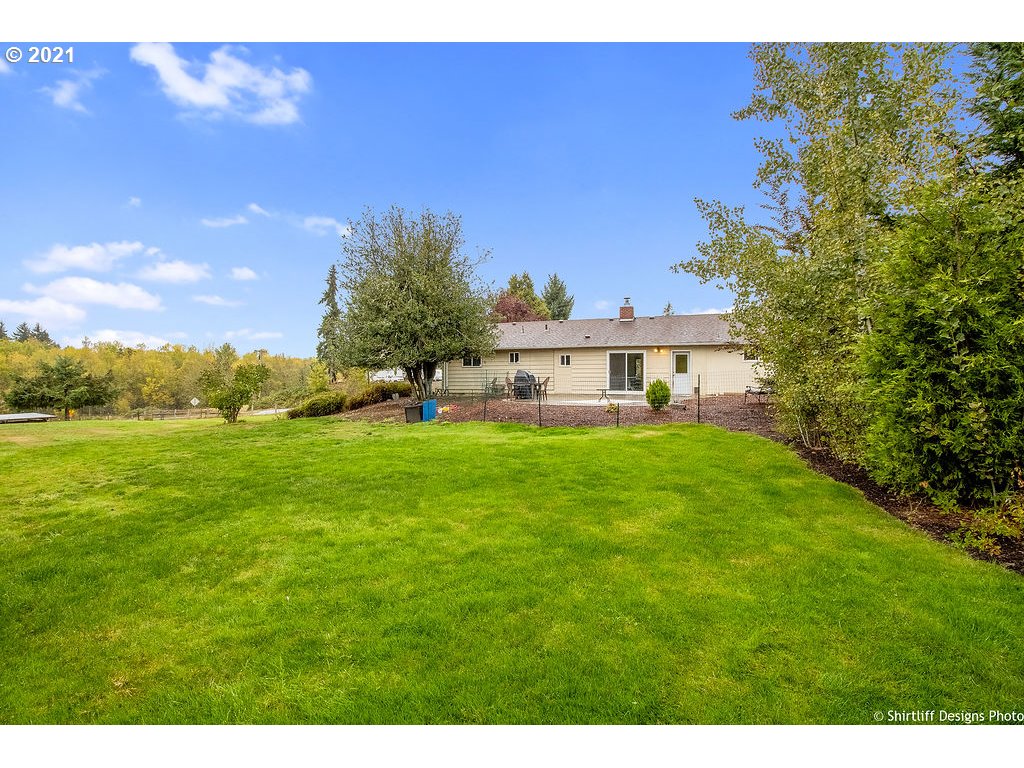 29866 Gimpl Hill Road Eugene, OR 97405 - Photo 30 of 32 Gallery Image 30