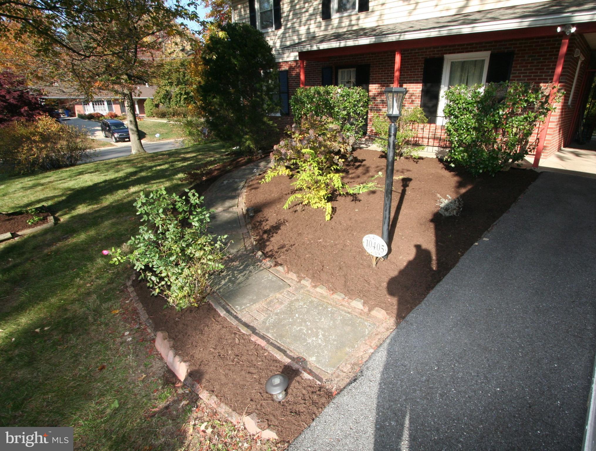 10405 Kinloch Road Silver Spring, MD 20903 - Photo 3 of 38 Front Exterior