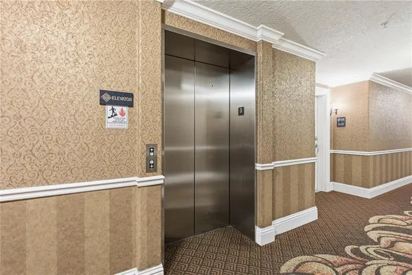$720,000 | 700 North Osceola Avenue, Unit 305, Clearwater, FL 33755