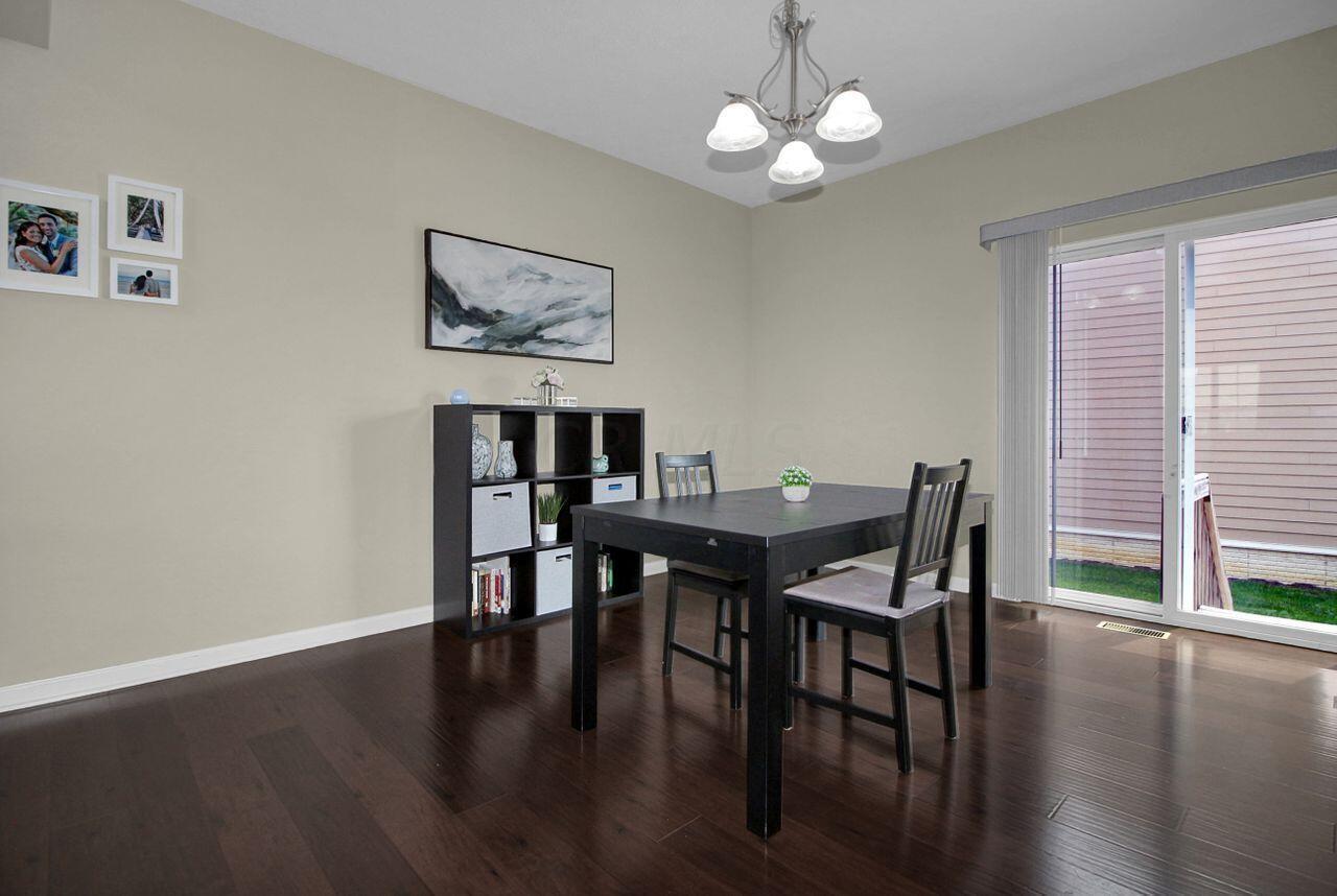 8008 Ravine Run Lane, Unit 8008 Columbus, OH 43235 - Photo 6 of 30 CC