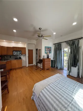 $1,895 | 2515 Crest View Drive, Unit ADU #3, Los Angeles, CA 90046