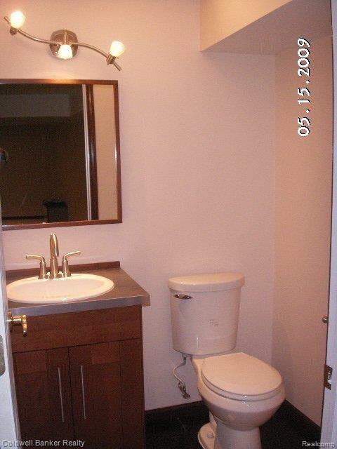 772 South Milford Road, Unit 37 Milford, MI 48381 - Photo 17 of 22 Bsmt Powder Room.JPG