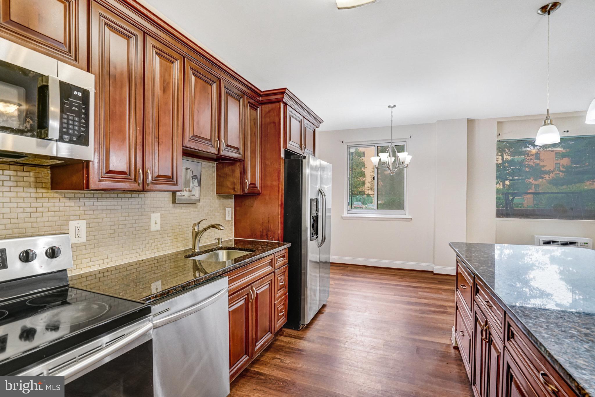 3245 Rio Drive, Unit 108 Falls Church, VA 22041 - Photo 10 of 41