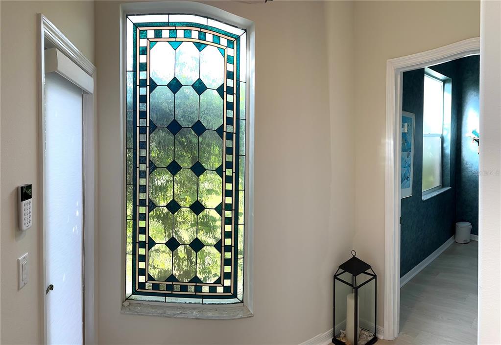 8870 Huntington Pointe Drive Sarasota, FL 34238 - Photo 15 of 28 a view of a entryway