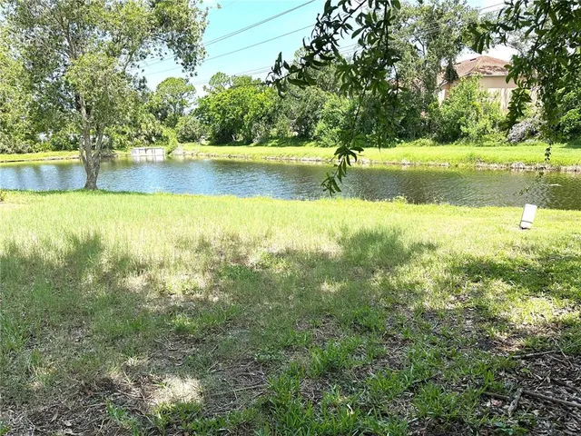 a view of an ocean from a yard