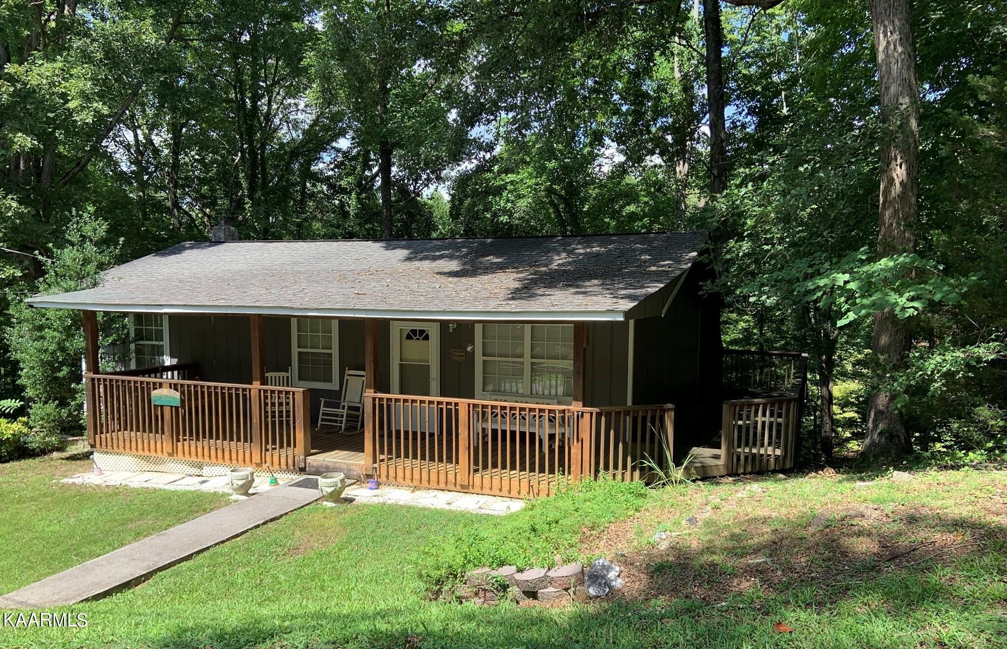 2106 Hickory Manor Road Sevierville, TN 37862 - Photo 3 of 33