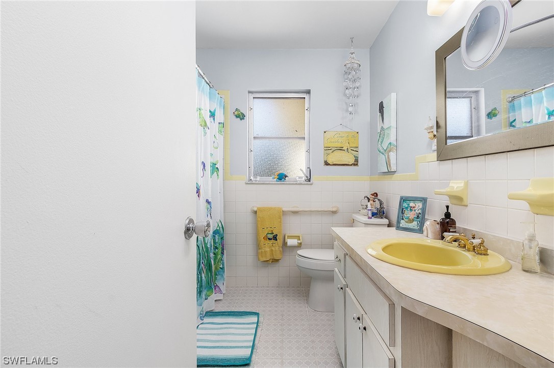 5871 Porpoise Road Bokeelia, FL 33922 - Photo 15 of 25 Gallery Image 15