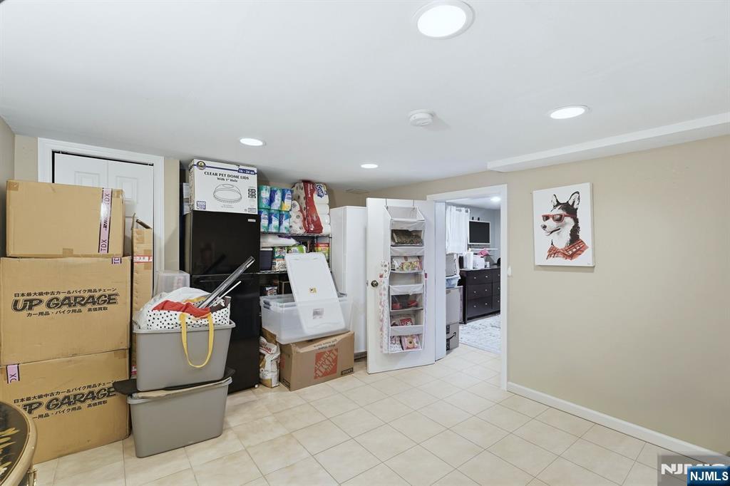 11 Thiem Avenue Rochelle Park, NJ 07662 - Photo 33 of 48