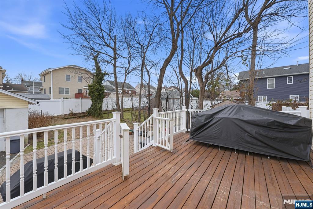 11 Thiem Avenue Rochelle Park, NJ 07662 - Photo 38 of 48