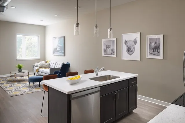 $1,700 | 625 South Goodman Street, Unit 426, Rochester, NY 14620