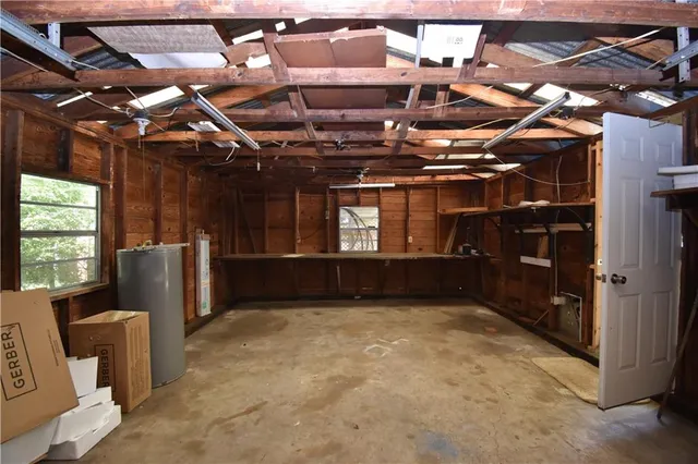 $173,000 | 127 Edwards Drive, Pineville, LA 71360