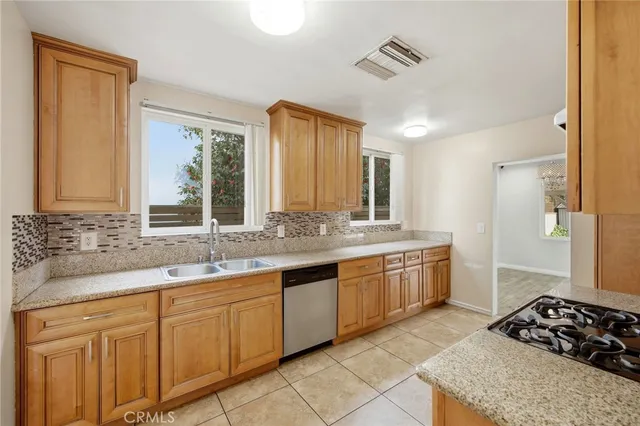 $850,000 | 7108 Mammoth Avenue, Van Nuys, CA 91405