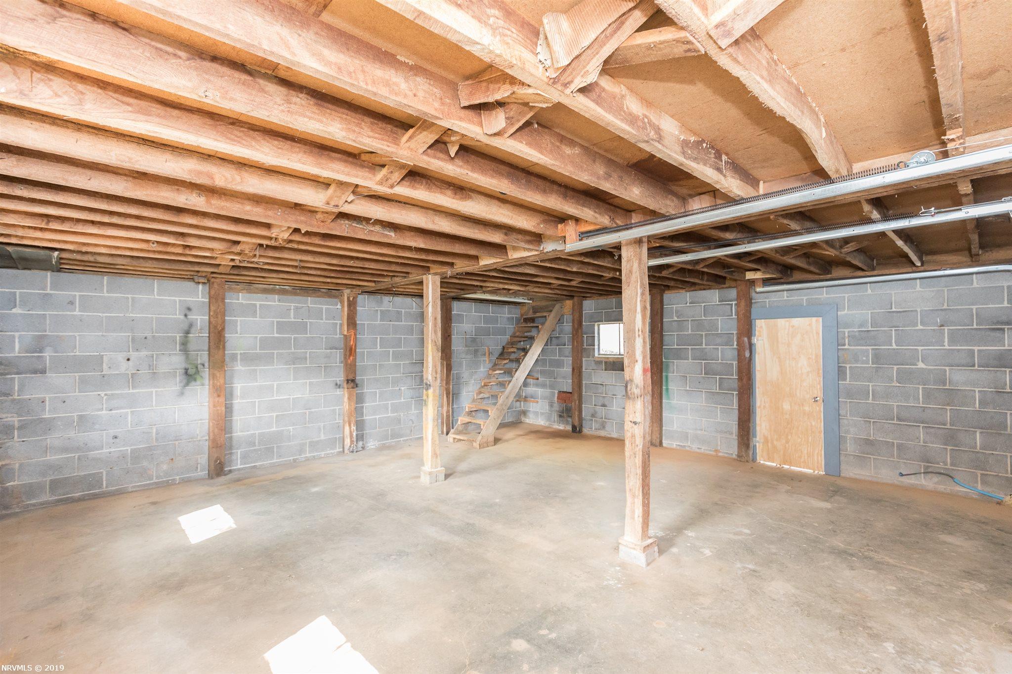 2359 Silver Leaf Road Dugspur, VA 24325 - Photo 56 of 75 Gallery Image 56