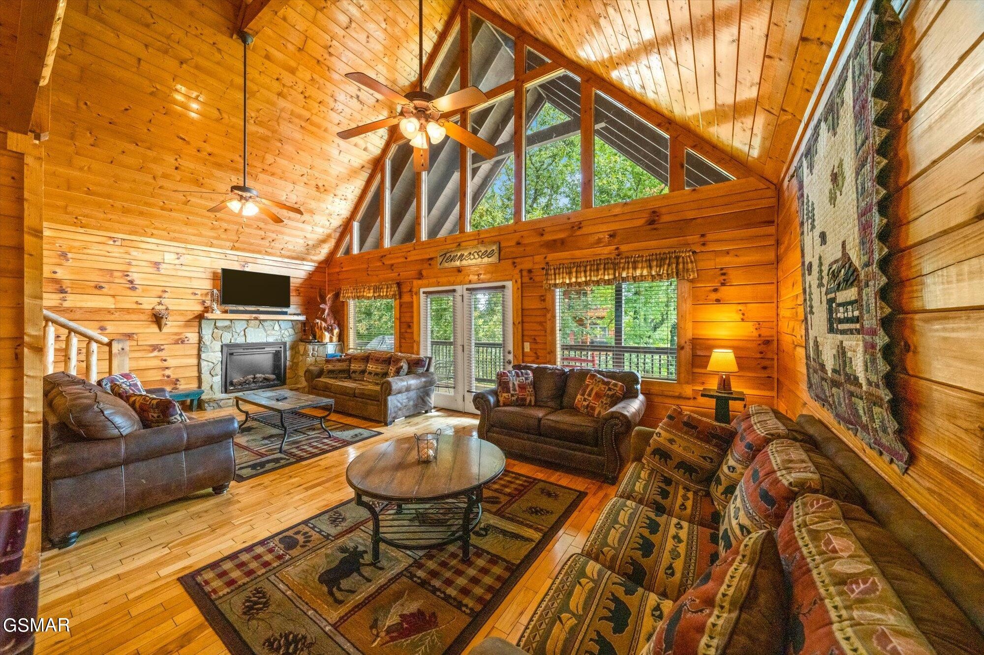 1544 Rainbow Ridge Way Sevierville, TN 37862 - Photo 4 of 51 Gallery Image 4