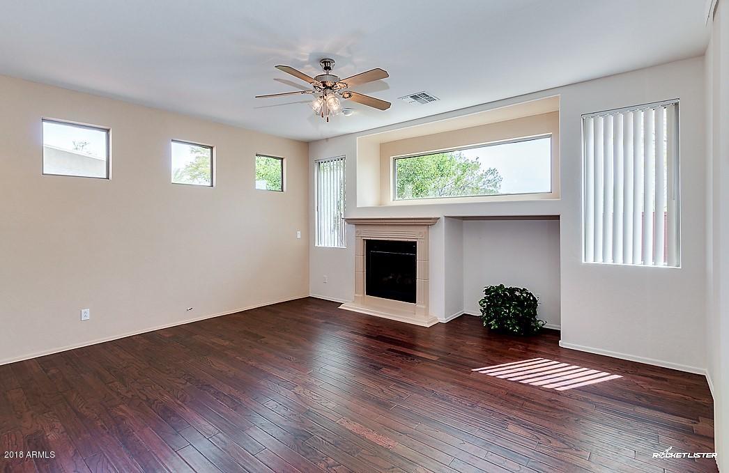 8699 West Bajada Road Peoria, AZ 85383 - Photo 13 of 42 FAMILY ROOM