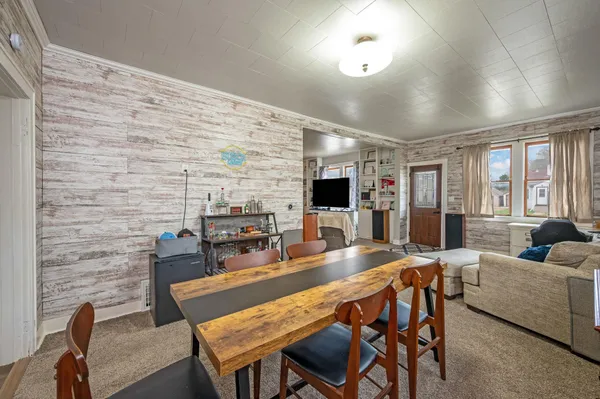 $120,000 | 722 East 3rd Street, Fairmont, MN 56031