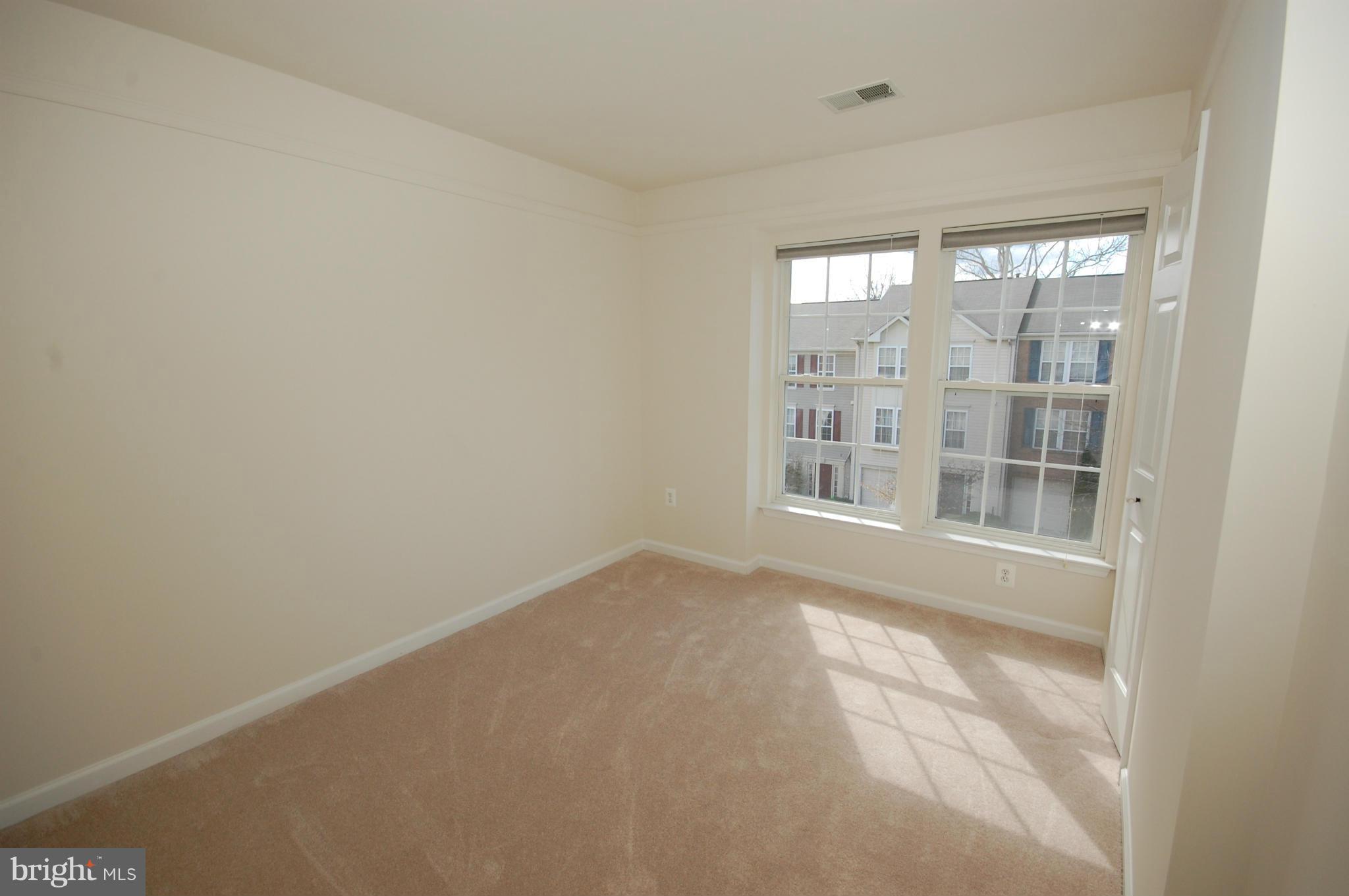 6889 Old Waterloo Road, Unit 16D Elkridge, MD 21075 - Photo 9 of 17 Bedroom #2