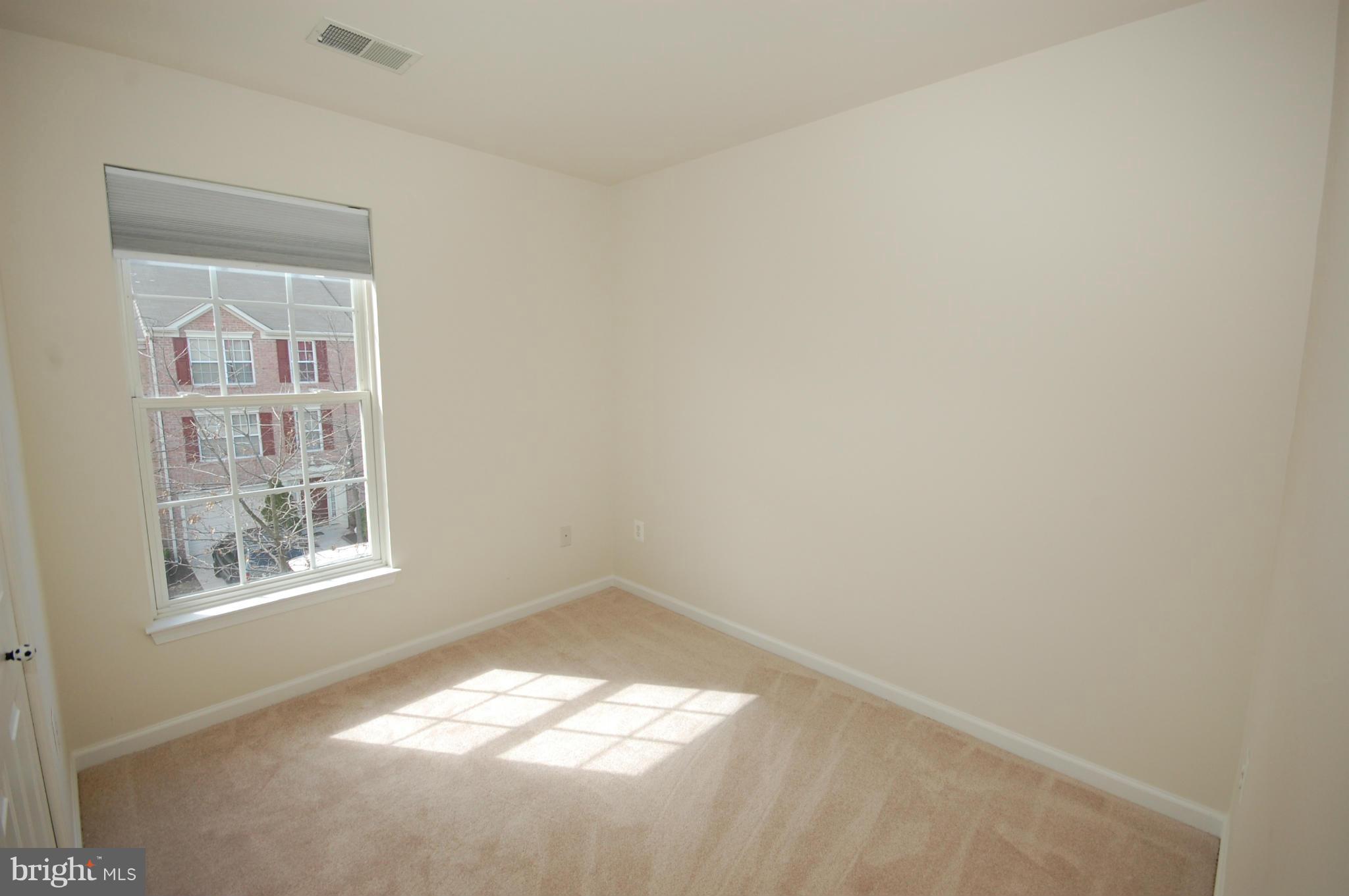 6889 Old Waterloo Road, Unit 16D Elkridge, MD 21075 - Photo 10 of 17 Bedroom #3