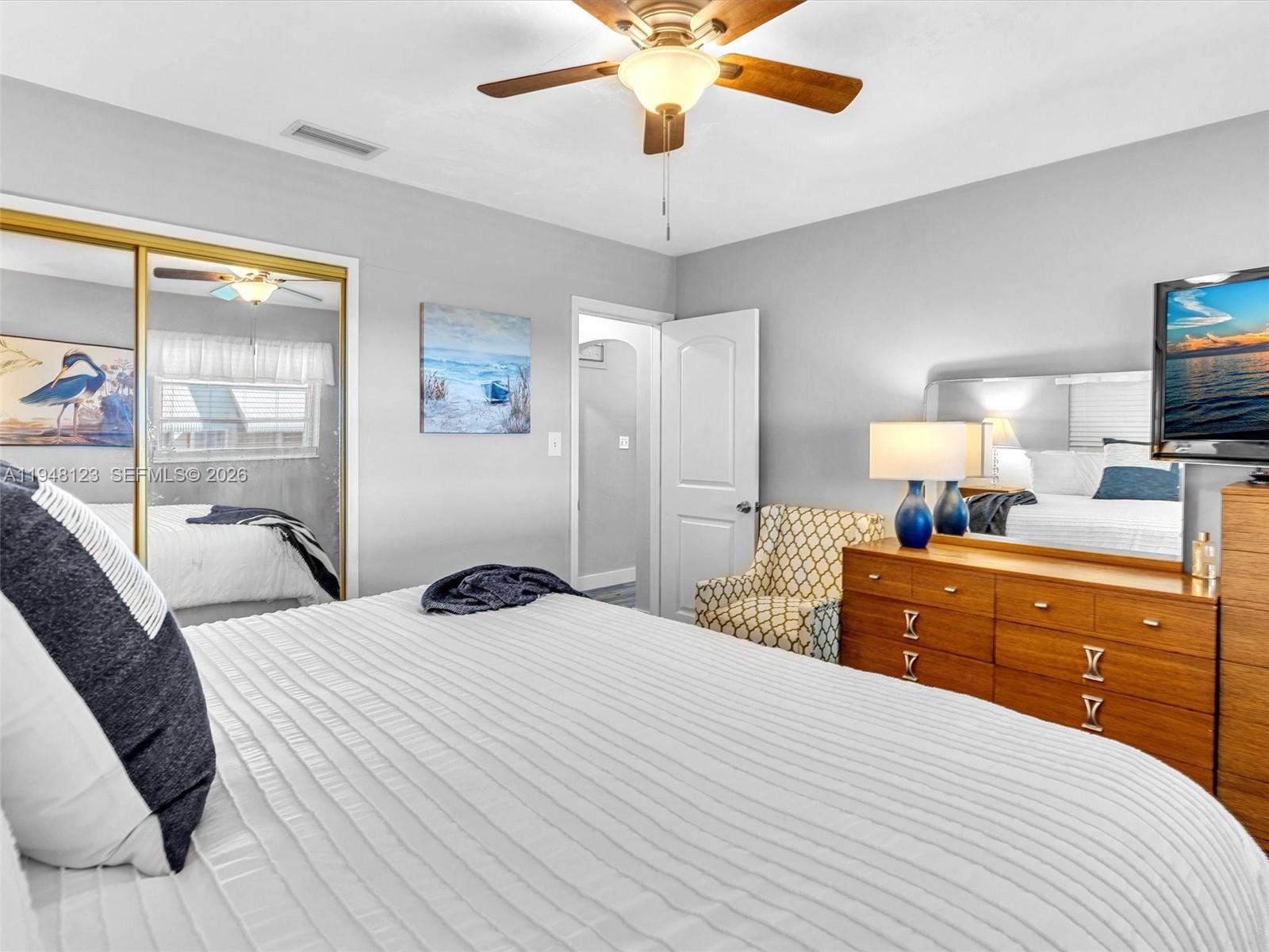 2539 Cleveland Street Hollywood, FL 33020 - Photo 24 of 52 Peaceful and Cozy