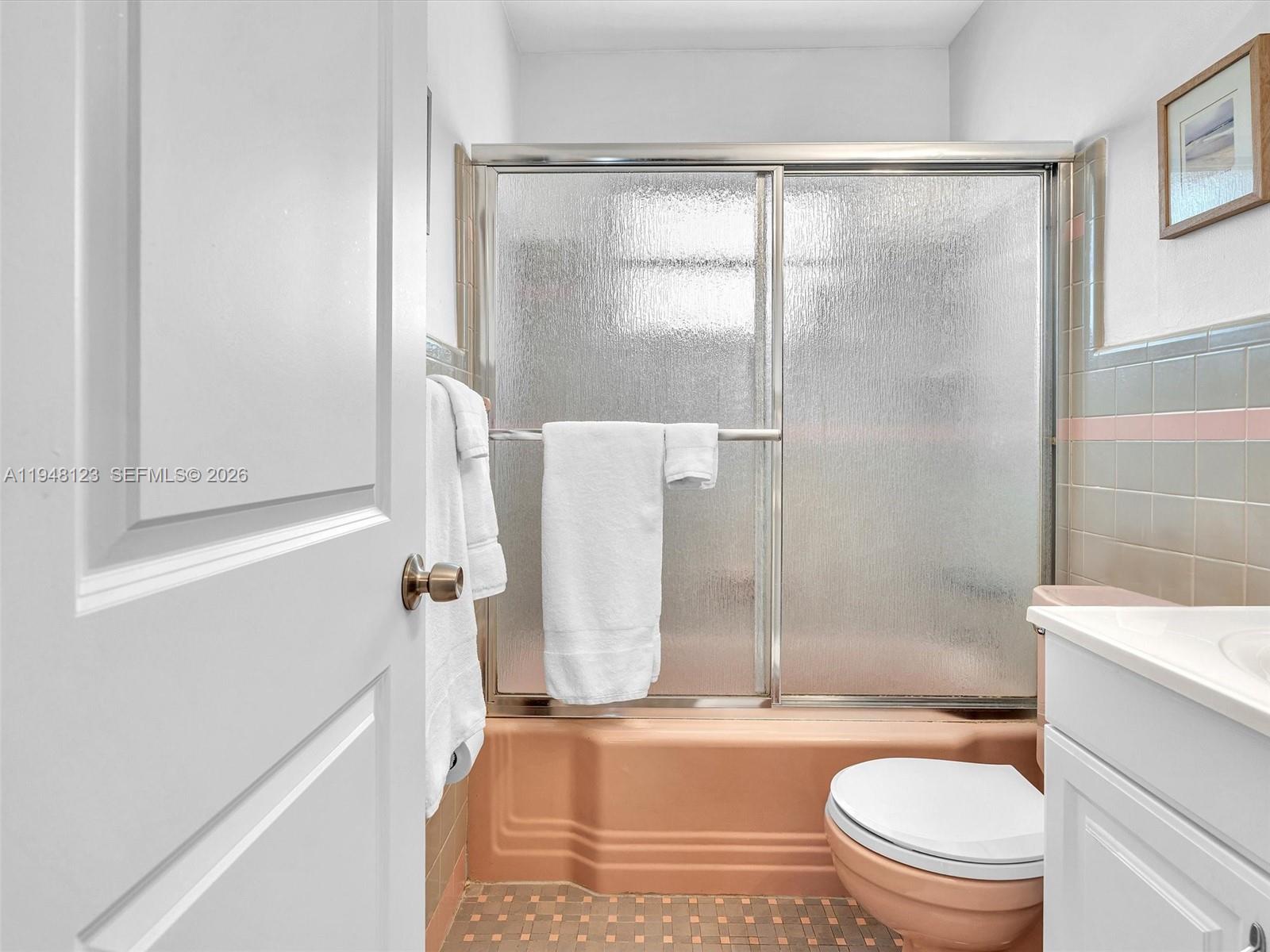 2539 Cleveland Street Hollywood, FL 33020 - Photo 25 of 52