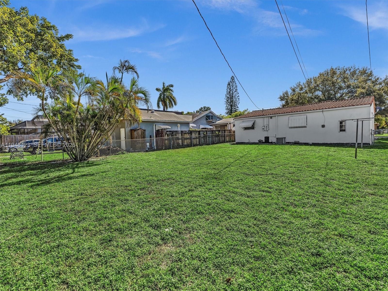 2539 Cleveland Street Hollywood, FL 33020 - Photo 34 of 52