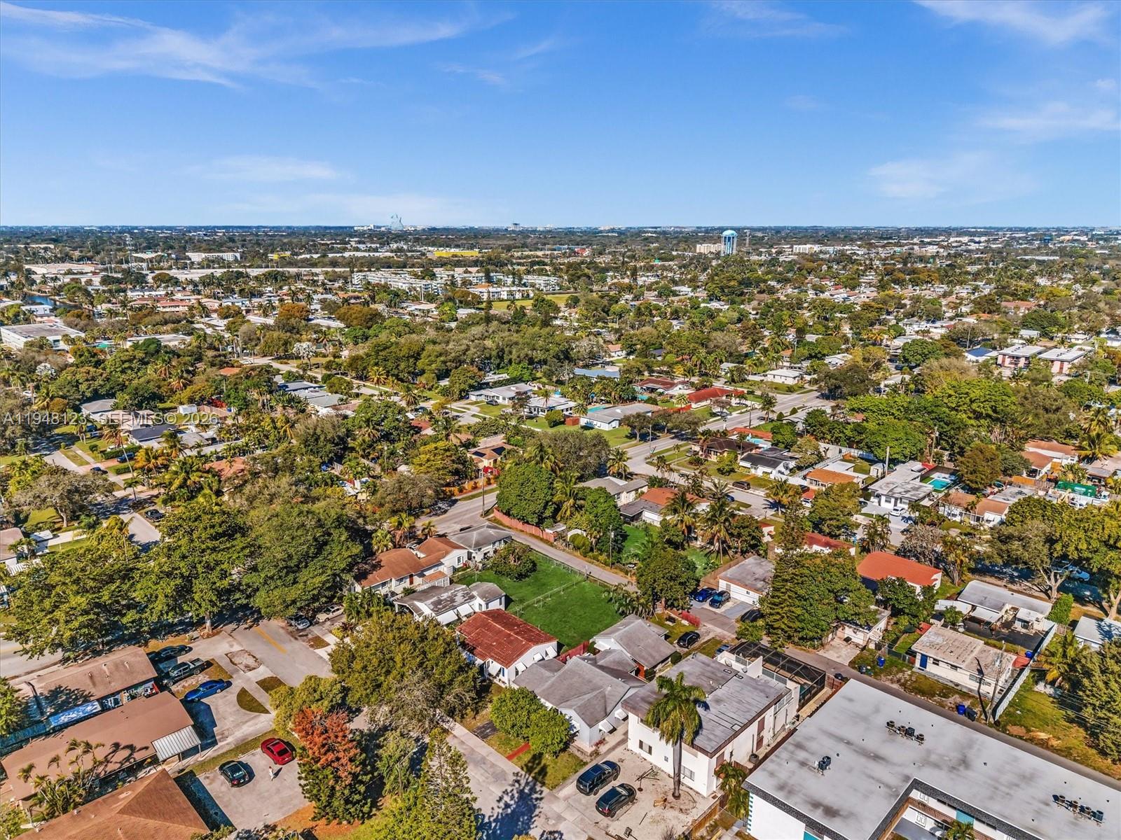 2539 Cleveland Street Hollywood, FL 33020 - Photo 45 of 52