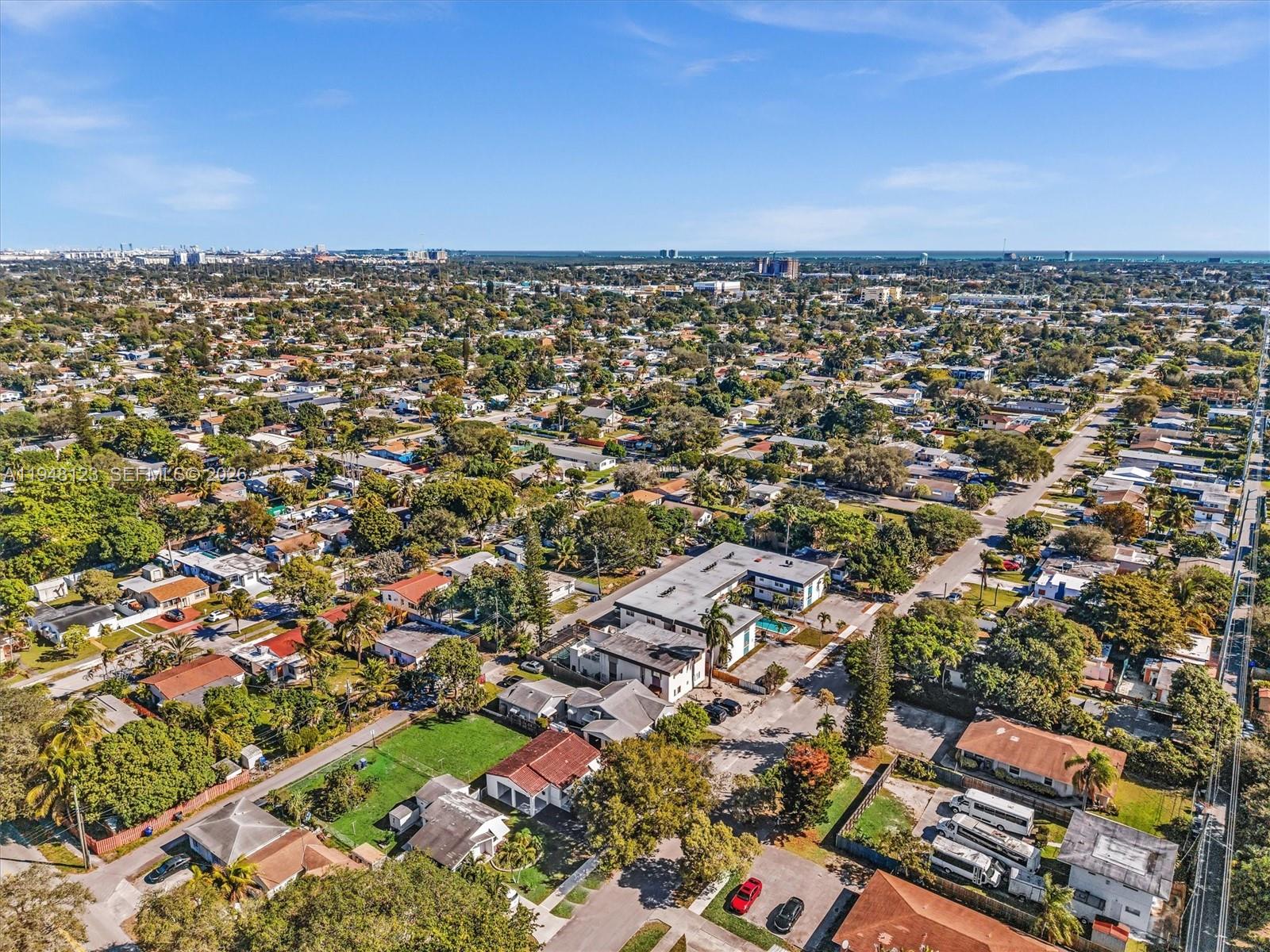 2539 Cleveland Street Hollywood, FL 33020 - Photo 46 of 52