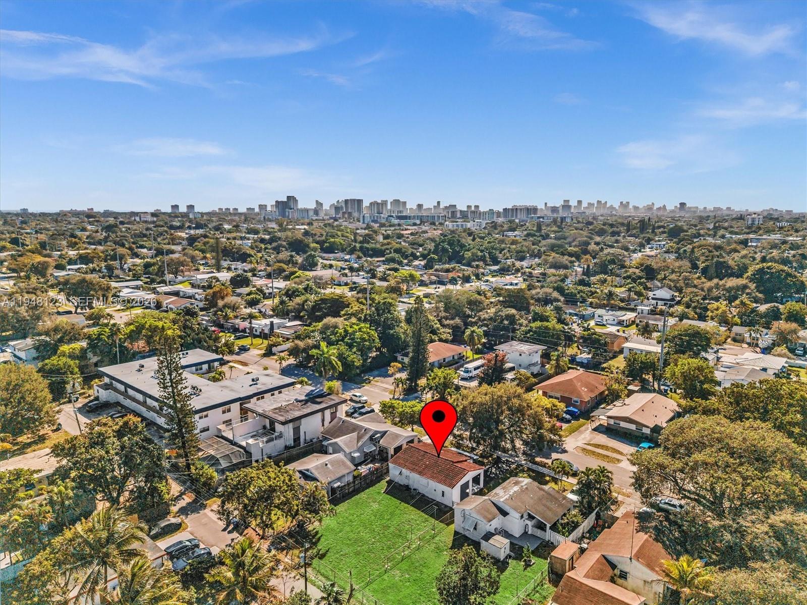 2539 Cleveland Street Hollywood, FL 33020 - Photo 50 of 52