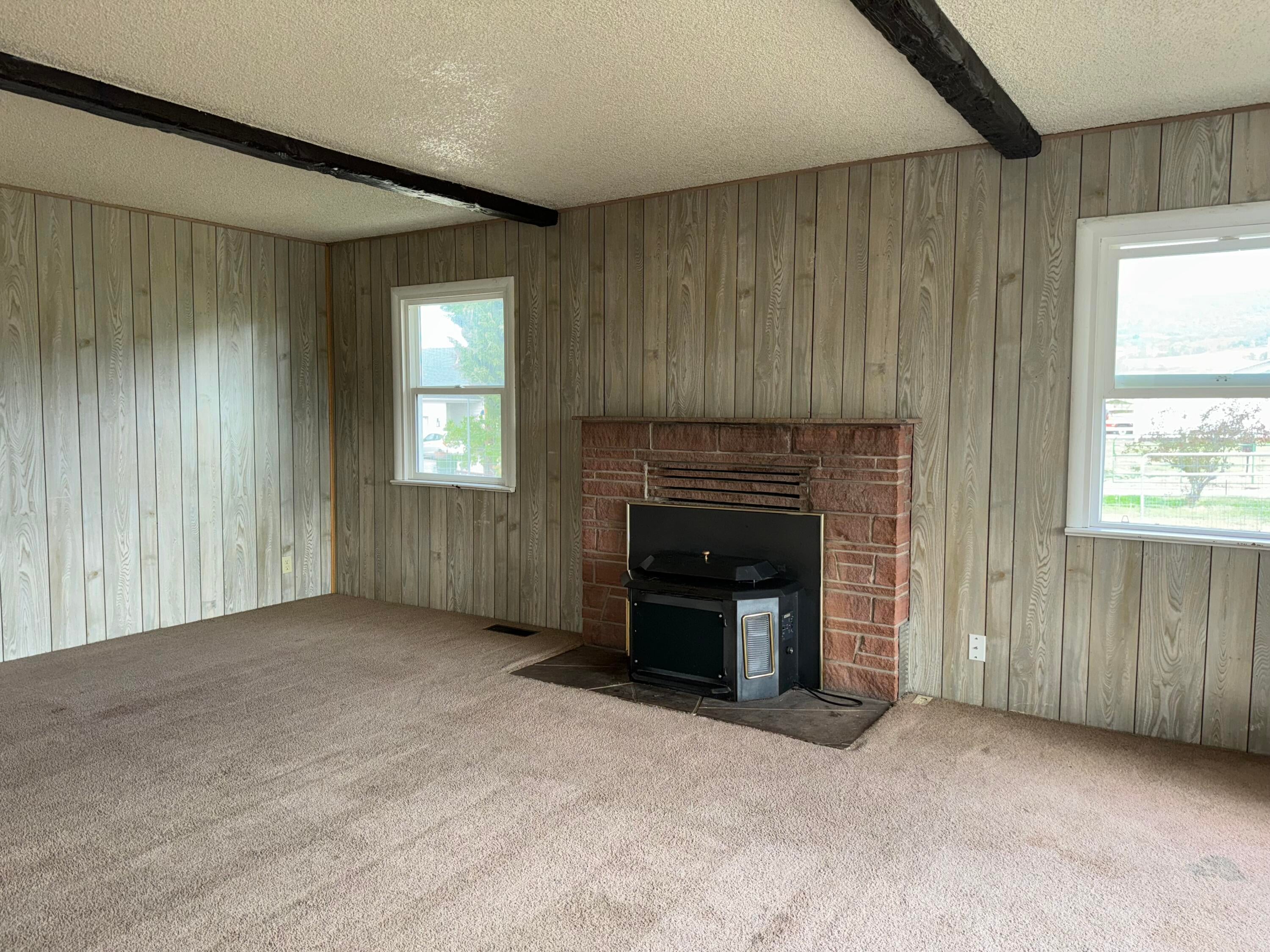 2977 Coker Butte Road Medford, OR 97504 - Photo 25 of 57 IMG_6445