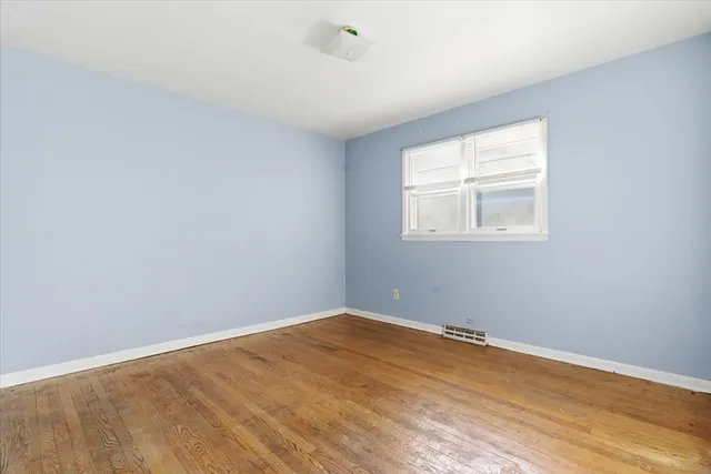 $240,000 | 2311 Elisha Avenue, Zion, IL 60099