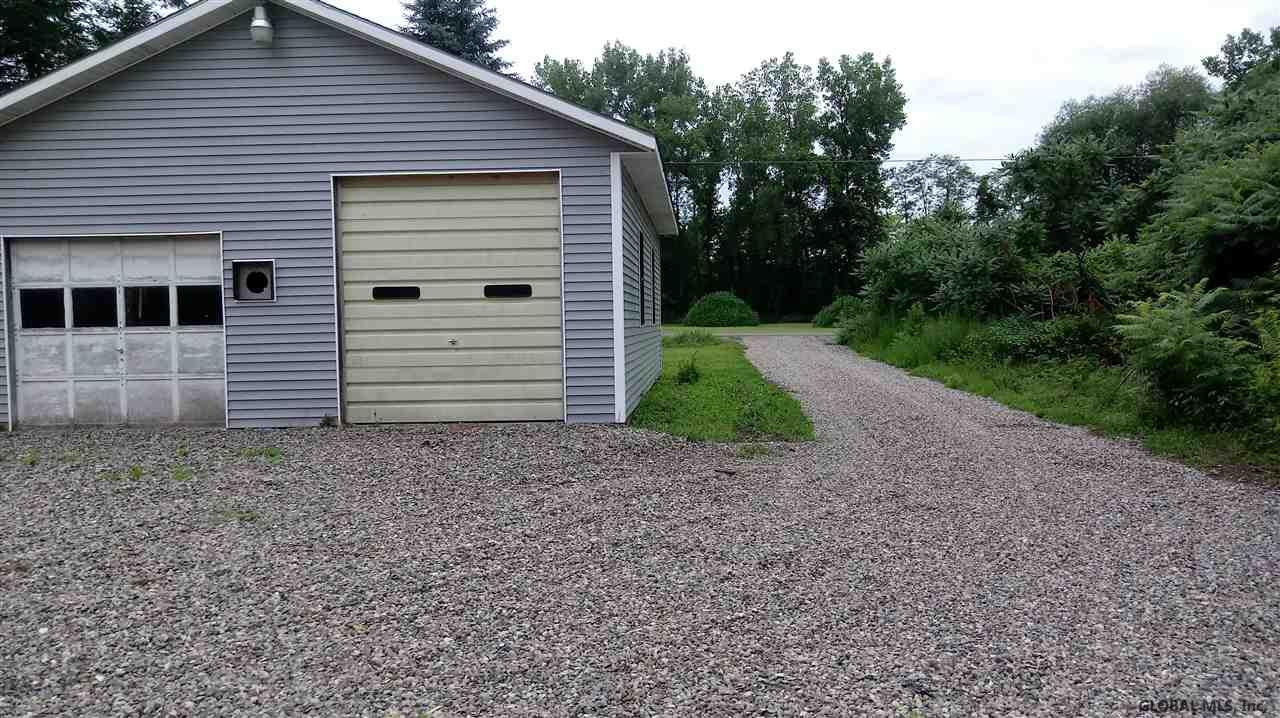 329 Hall Road Fultonville, NY 12072 - Photo 6 of 19 Photo 6